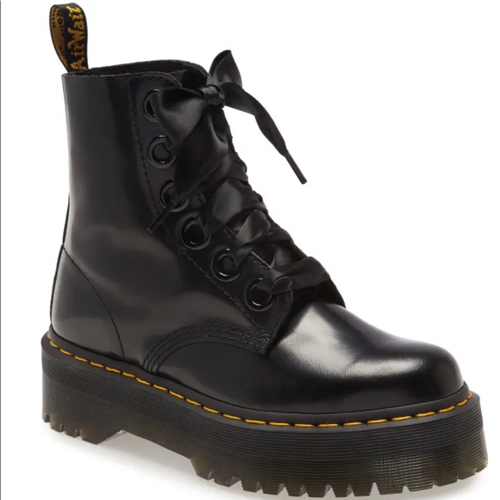 Dr. Martens Platform Molly Boot